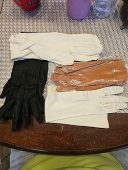 Vintage gloves