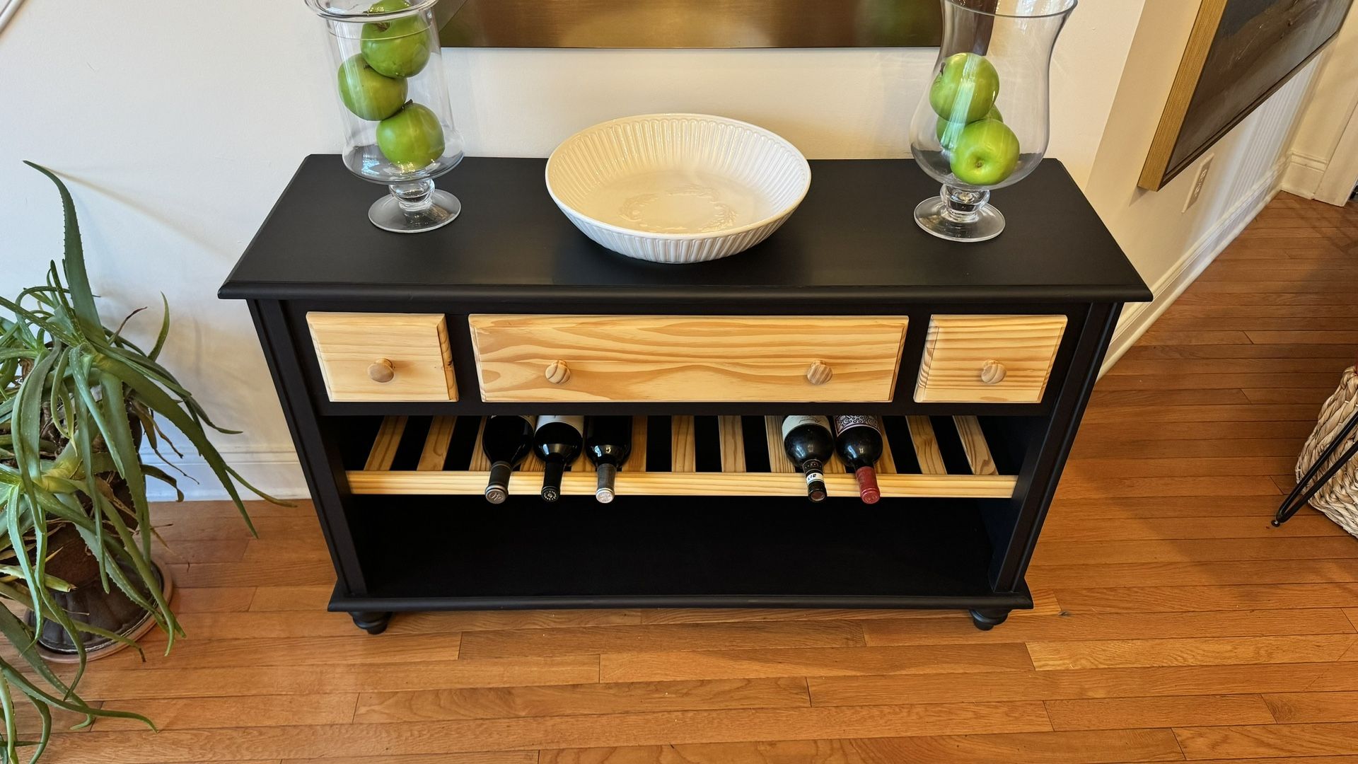Wine Cabinet 