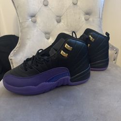 Women Retro Jordan 12s