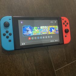 Great Condition Nintendo Switch loaded With Popular Games 