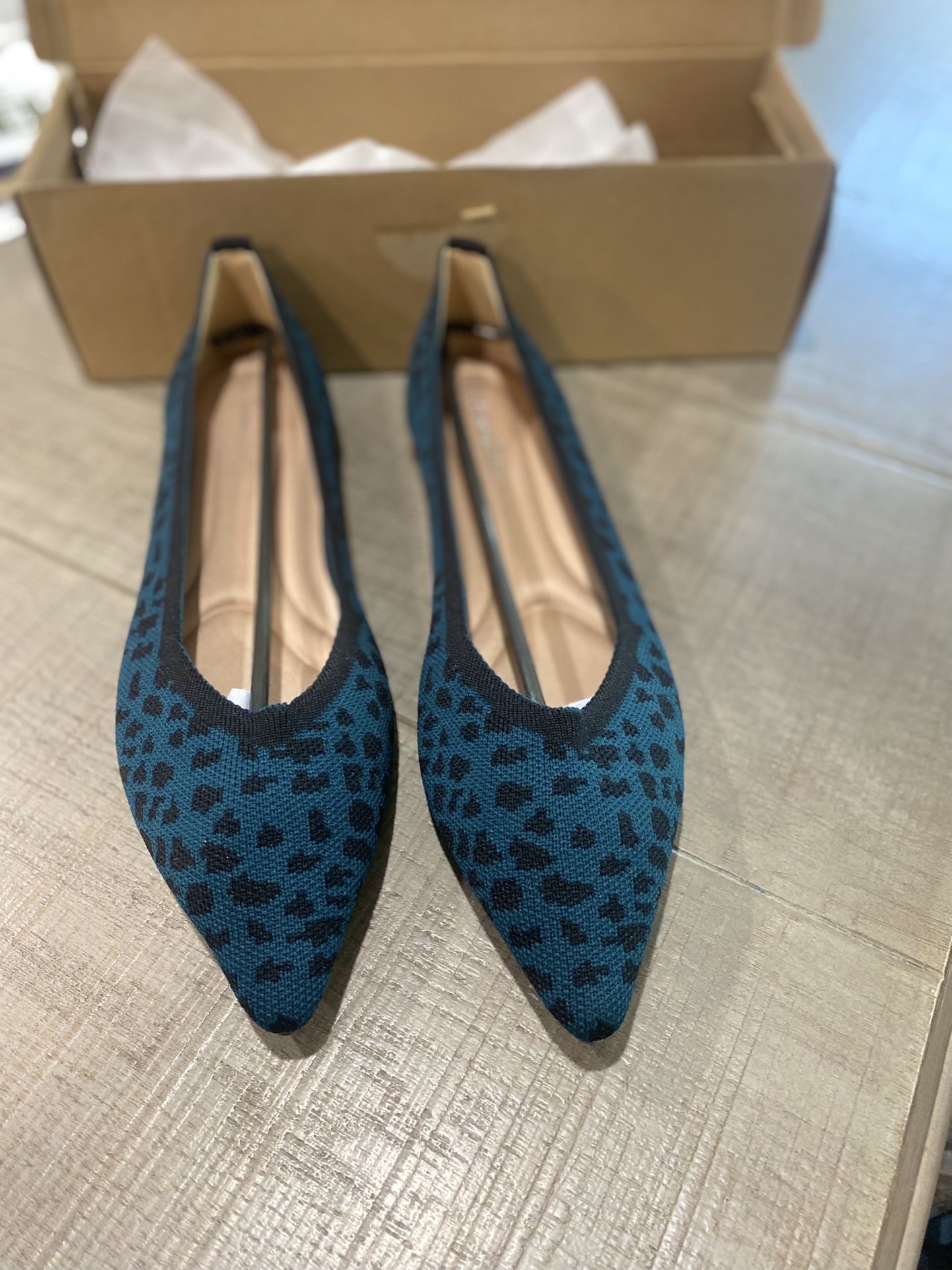 New: Leopard Print Knit Black And Teal Flats WN Size 9.5