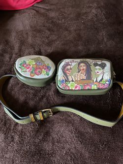Purses/Wallet/Crossbody