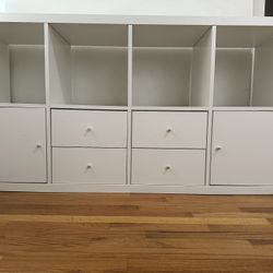 shelf unit 