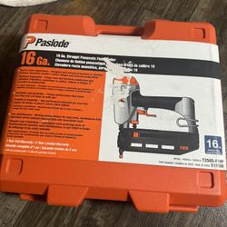 16 Guage pneumatic Straight Nailer Finishing New! 