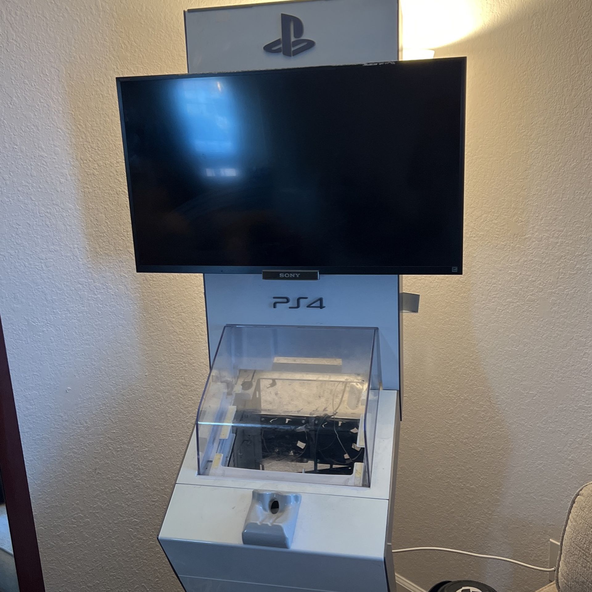 PS4 kiosk