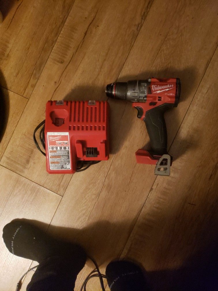 fuel brushless hammer drill / driver