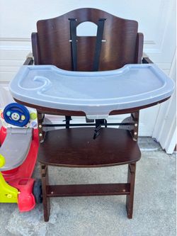 Wooden Highchair