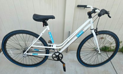 SE Bikes Tripel