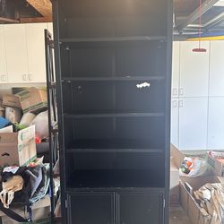 Free shelve bookcase