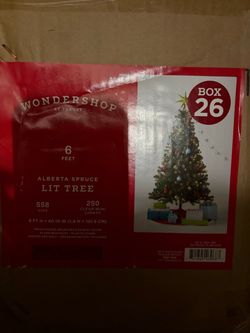 Alberta Spruce Lit Tree 6 feet