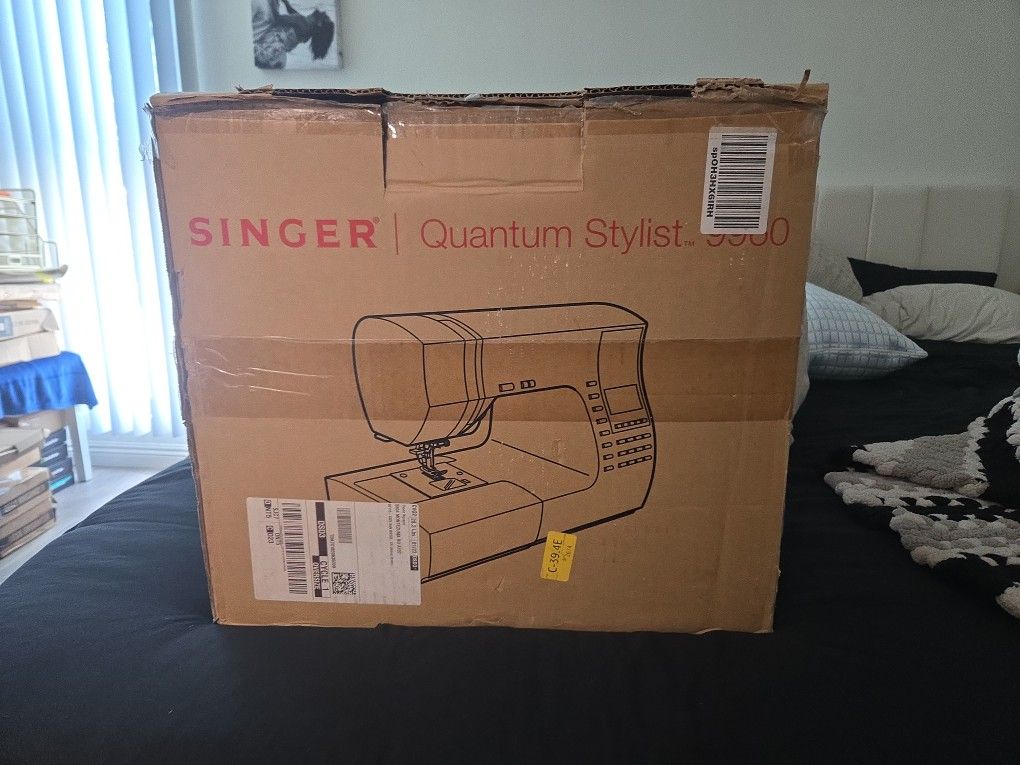 Singer Quantum Stylist 9960 Sewing Machine