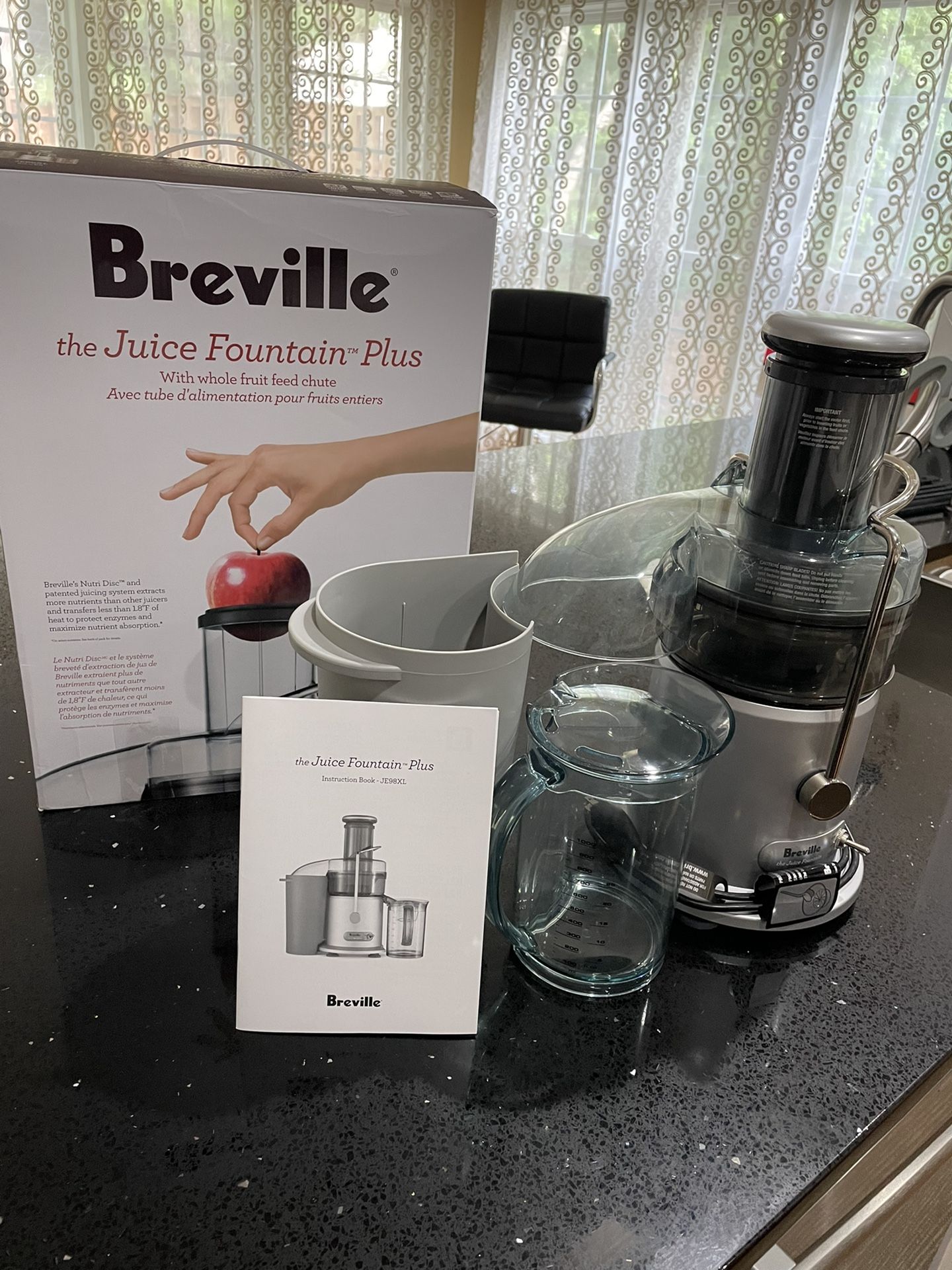  Breville Juice Fountain Plus  (used Only Twice)