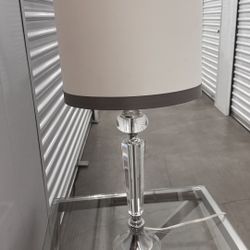 Modern Style Table Lamp