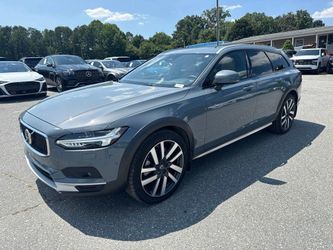 2023 Volvo V90 Cross Country