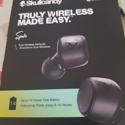 Skullcandy wireless Earbuds 