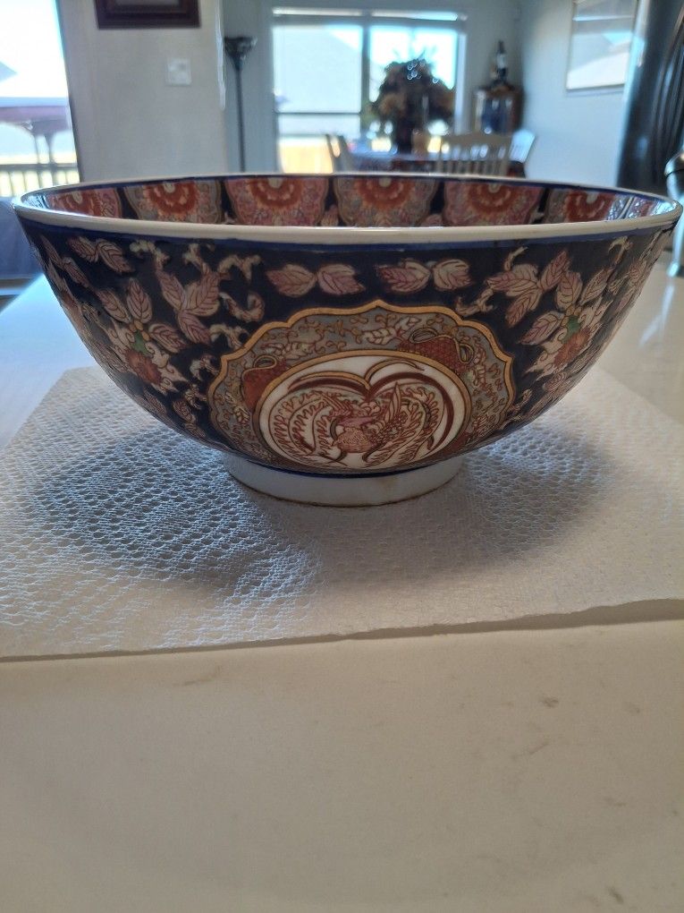 Vintage Japanese Bowl