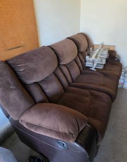 recliner sofa