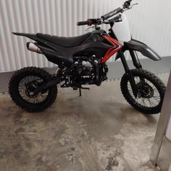2024 Coolster 125cc Dirt Bike 