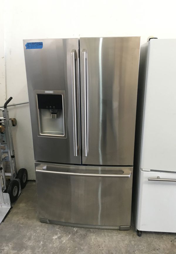 Electrolux refrigerator stainless steel for Sale in Modesto, CA OfferUp