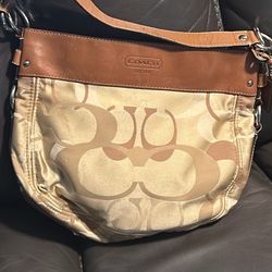  Vintage Coach Purse 