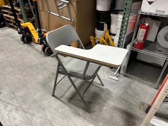 Folding desk chairs
