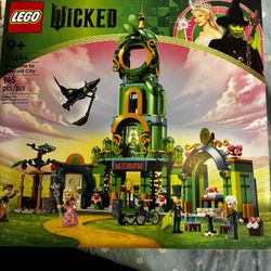 Lego -Wicked- Welcome To Emerald City