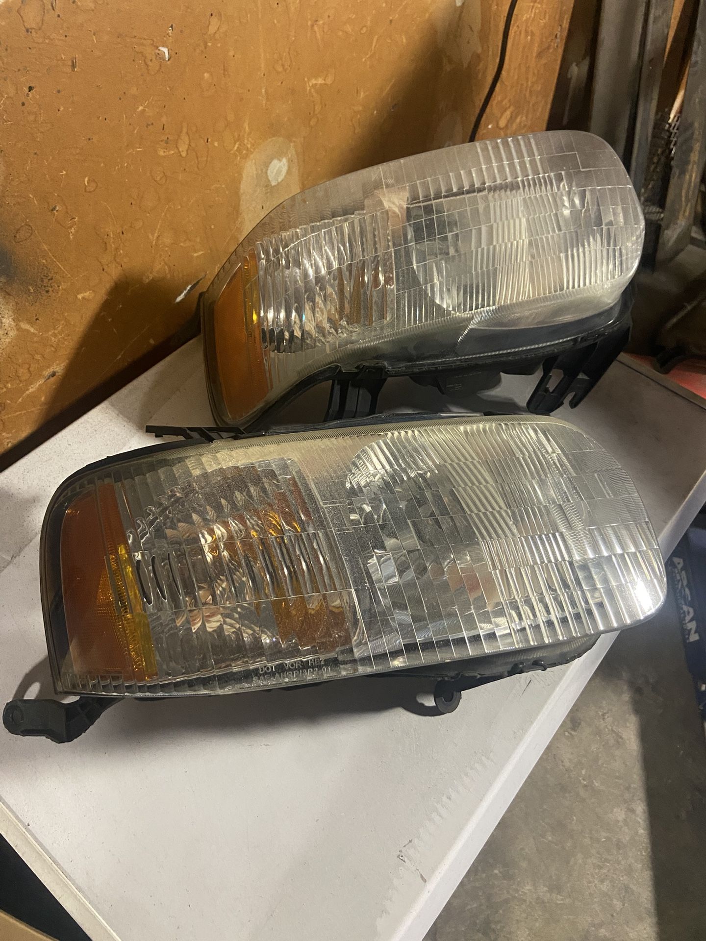 Free Headlight Housing