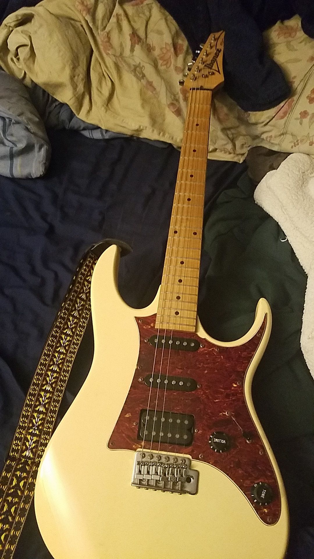Ibanez rx60 electric quitar for Sale in El Cajon CA OfferUp