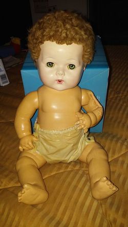 Vintage effan bee Dr Dee doll
