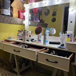Makeup Vanity 