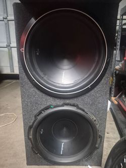 Rockford fosgate P2 15's subwoofers