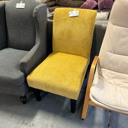 (In store) Yellow armless chair
