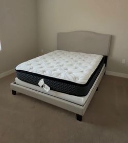 Queen size bed frame, mattress & boxspring