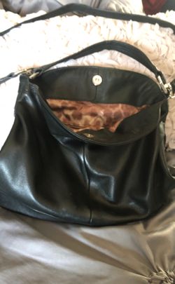 B Makowsky leather crossbody or side purse
