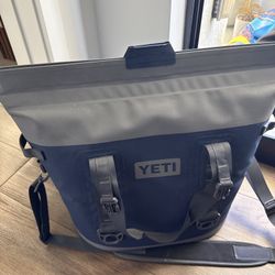 Yeti Hopper M30
