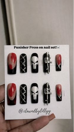 Custom press ons