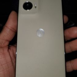 6.7" Motorola Moto G stylus 5G 2024 128GB 8GB RAM BoostMobile 2 50 MP camera Android 14 screen burn