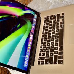 Apple MacBook Pro Retina 15” Quad core I7, 16GB DDR3 RAM 500GB SSD $350