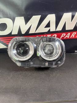 2015-2023 Dodge Challenger headlight