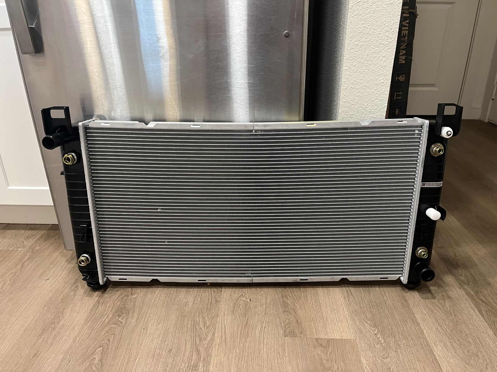 Chevy radiator for Sale in San Antonio, TX - OfferUp