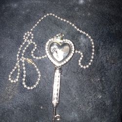 PJ Just Breathe Memory Locket Heart