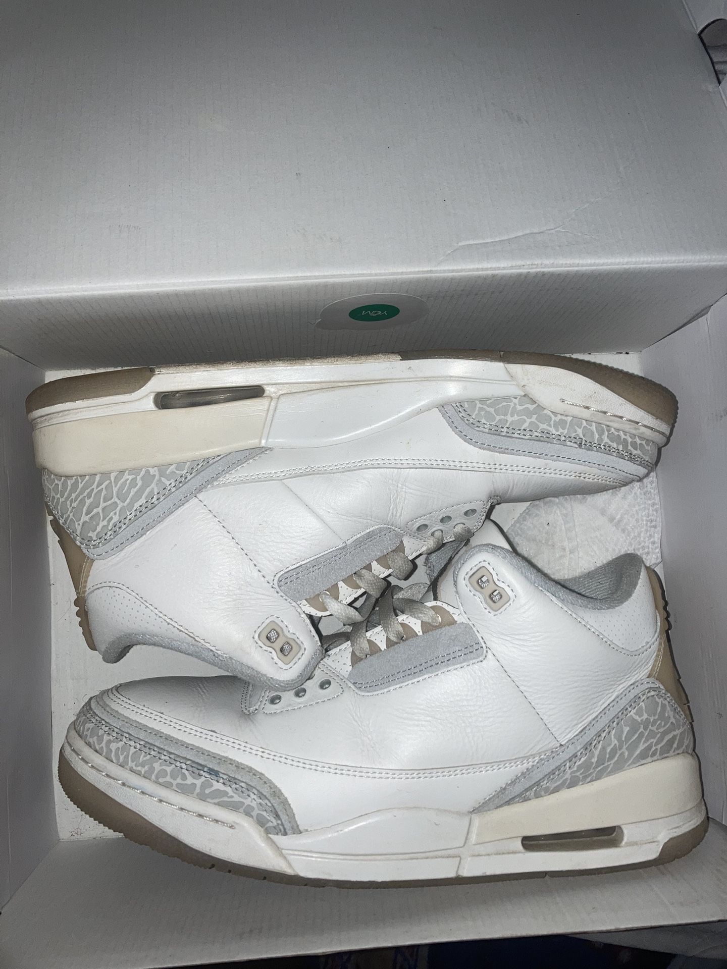Jordan 3 Ivory