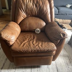 Recliner Chairs