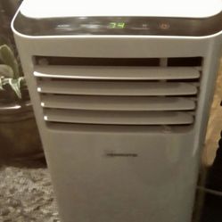 Seasons portable air conditioner