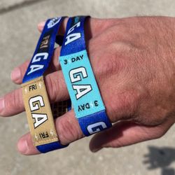 Shaky Knees music festival single day and weekend passes/tickets