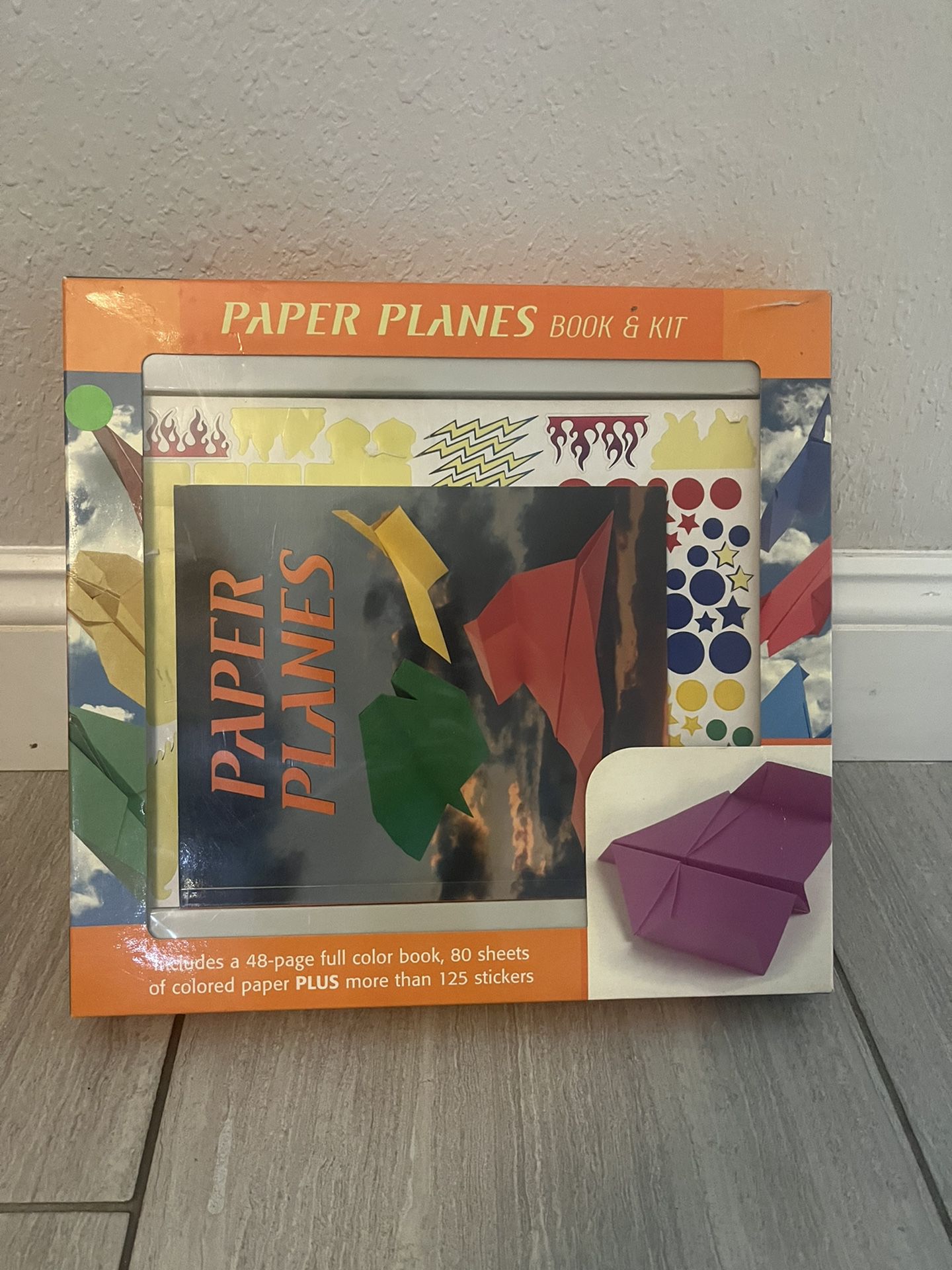 Kids Toy Paper Plane Book & Kit Brand New 