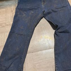 Cult of individuality size 36x32