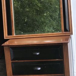 Dresser with mirror