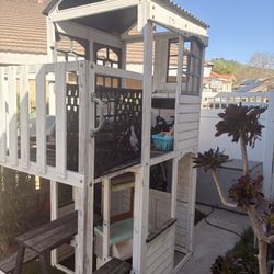 Outdoor Play Ground (Costco)