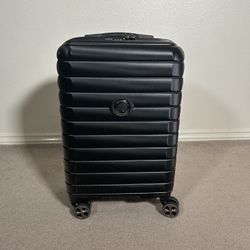 🍎 Delsey Paris | Black | Horizon Hardside Expandable Carry-On
